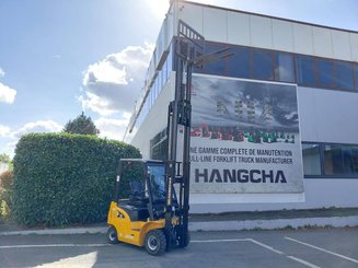 Four wheel front forklift Hangcha XE18i
