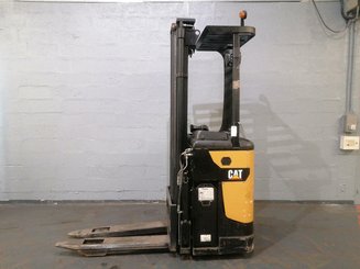 Stand-on pallet stacker Caterpillar NSR16N - 2