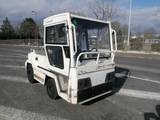 Tow tractor Charlatte T135