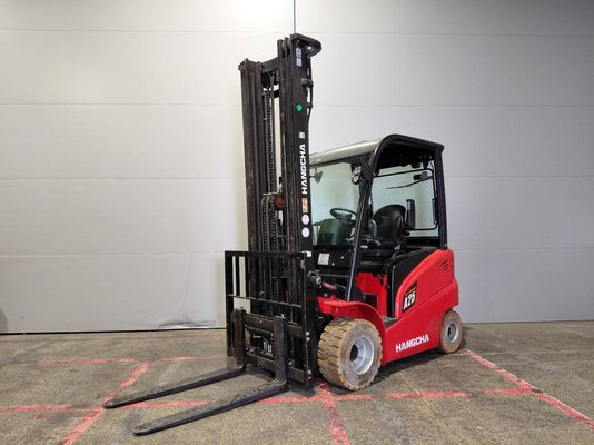 Four wheel front forklift Hangcha A4W25 - 1