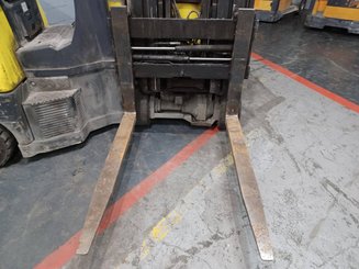 Articulated forklift Aisle Master 20SE