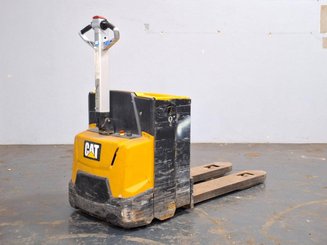 Pedestrian pallet truck Caterpillar NPP20N2E