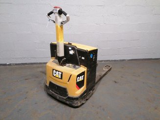 Pedestrian pallet truck Caterpillar NPP20N2