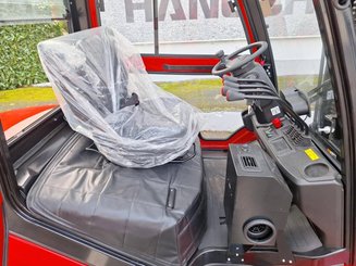 Four wheel front forklift Hangcha XF35D-2