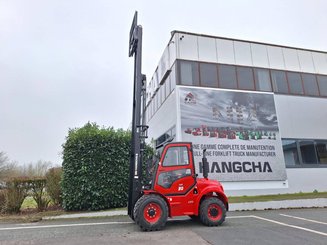 All-terrain forklift Hangcha TT30-4