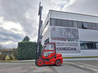 Four wheel front forklift Hangcha XF35D-2