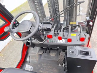 Four wheel front forklift Hangcha XF35D-2