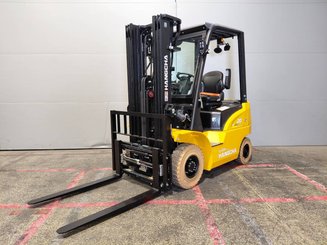 Four wheel front forklift Hangcha XE20Ci ( CPD20-XEXY2HA-SI )
