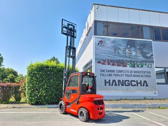 Four wheel front forklift Hangcha XF35D-2 (CPCD35-X2H7F1)