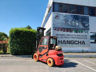 Four wheel front forklift Hangcha XF35G-2