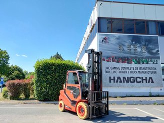 Four wheel front forklift Hangcha XF35G-2