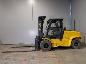 Four wheel front forklift Yale GDP90VX