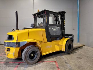 Four wheel front forklift Yale GDP90VX