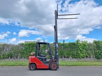 Four wheel front forklift Hangcha CPYD25