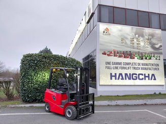 Four wheel front forklift Hangcha AE15