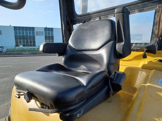 Four wheel front forklift Yale GDC70VX