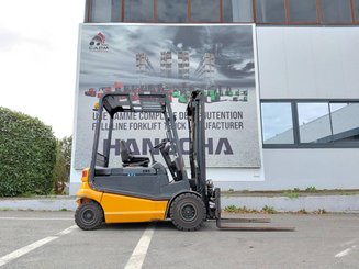 Four wheel front forklift STILL R60-25