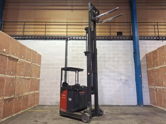 Reach truck Fenwick R14S