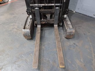 Reach truck Caterpillar NR16N2