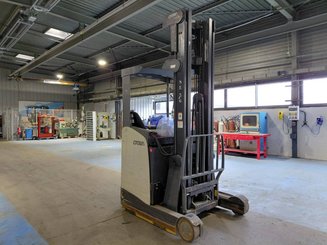Reach truck Crown ESR5260-1.4 - 1