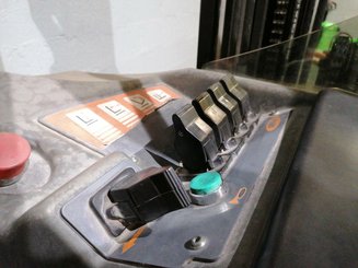 Reach truck OMG NEOS16 SE