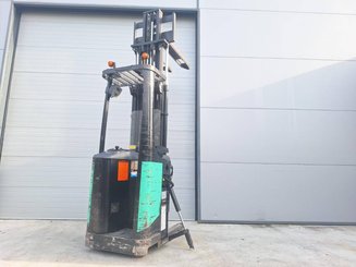 Stand-on pallet stacker Caterpillar NSR16N