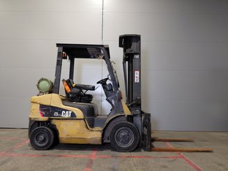 Four wheel front forklift Caterpillar GP25NTD - 5