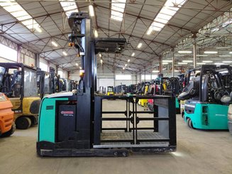 Man-up order picker Caterpillar NOH10N