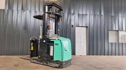 Man-up order picker Caterpillar NOH10N