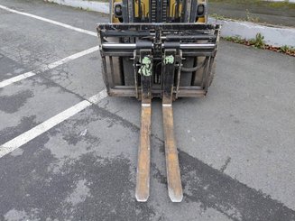 Four wheel front forklift Caterpillar GP30NTD - 5