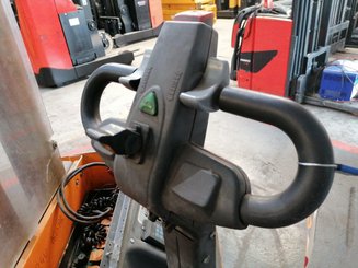 Pedestrian pallet stacker OMG LOGOS AC