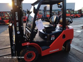 Four wheel front forklift Hangcha XF25G