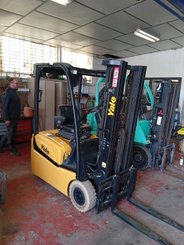 Three wheel front forklift Yale ERP15VTSWB