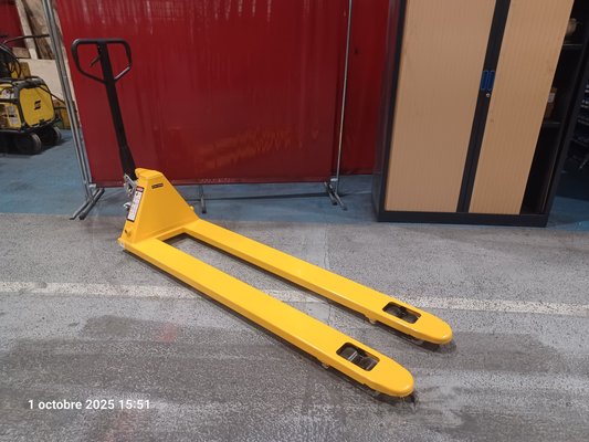 Hand pallet truck Total Source TRP0007 - 1