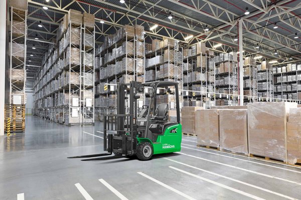 Three wheel front forklift Hangcha XC3-18i - 1