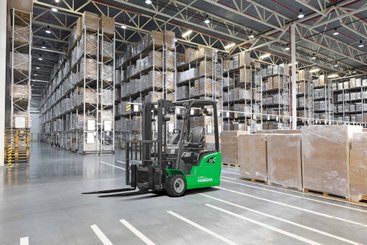 Three wheel front forklift Hangcha XC3-18i