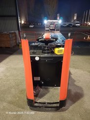 Stand-on pallet truck Hangcha CBD20-AZ3S-SU - 1