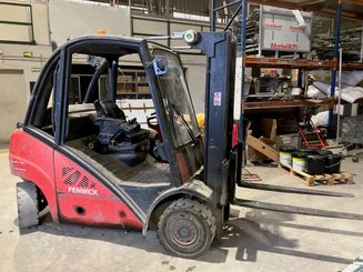 Four wheel front forklift Fenwick H25T