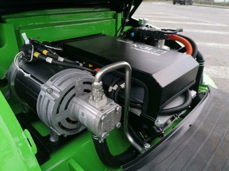 Four wheel front forklift Hangcha XC25i - 11