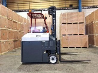 Four-way forklift AMLIFT AGILIFT 3000E