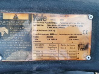 Four wheel front forklift Yale GLP 90 DB - 2