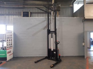 Straddle stacker Hangcha CTD15-A2MC2-ISZ - 8