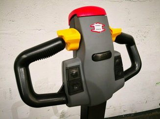 Pedestrian pallet truck Hangcha CBD15-EMD 685 - 7