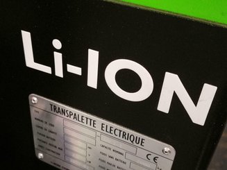 Pedestrian pallet truck Hangcha CBD20-I