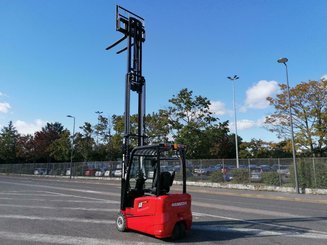 Three wheel front forklift Hangcha A3W18 - 13