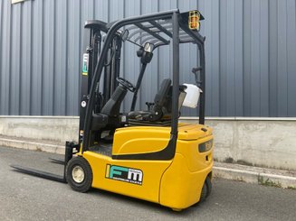 Electric forklift truck Yale ERP16VT SWB