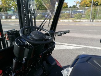 Four wheel front forklift Hangcha A4W25