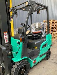 Forklift truck, LPG Mitsubishi FG18N
