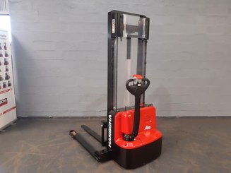 Straddle stacker Hangcha CTD15-A2MC2-ISZ - 3