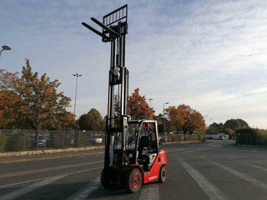 Four wheel front forklift Hangcha XF25G - 1